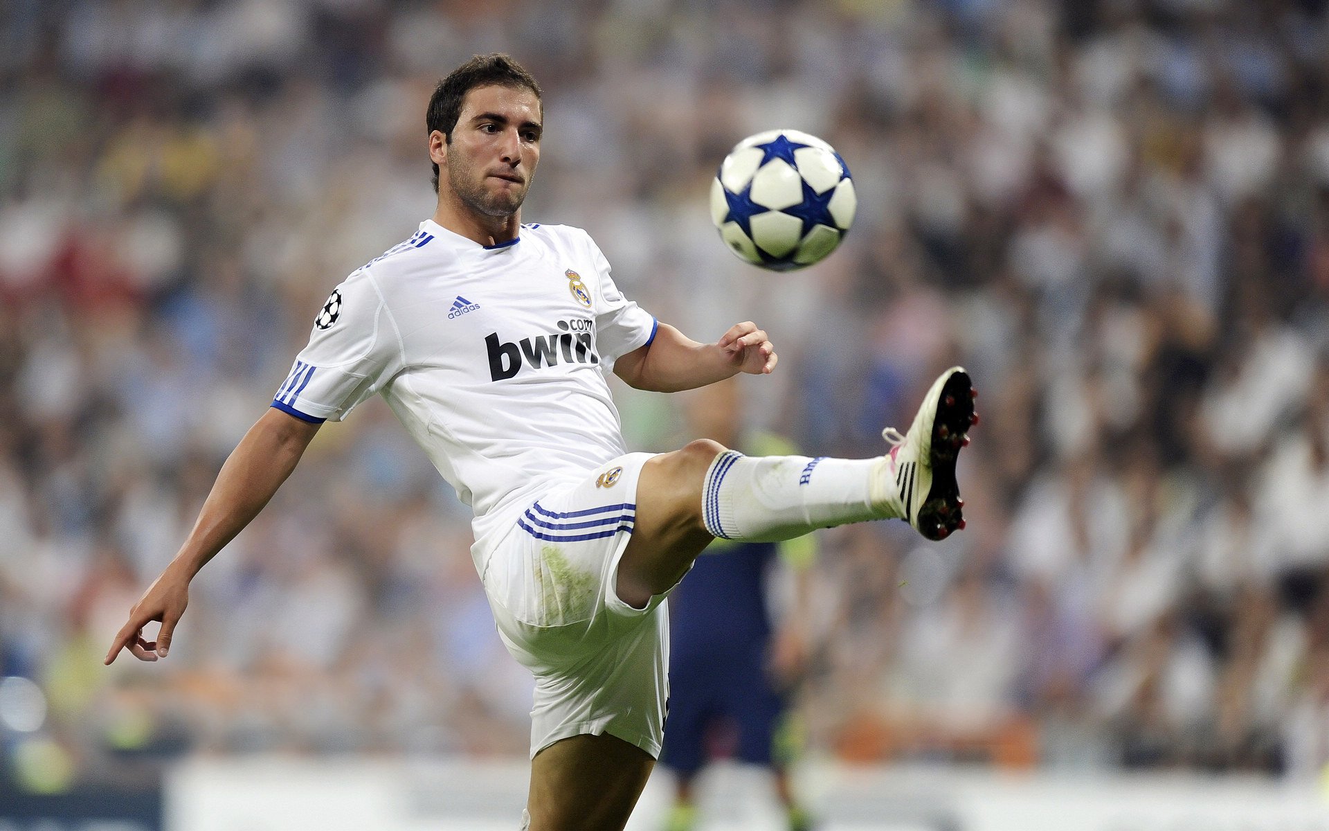 《ApexLegends》“天空之巅”地图全新升级,彰显战术艺术!